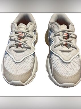 Ozweego Adidas Sneakers
